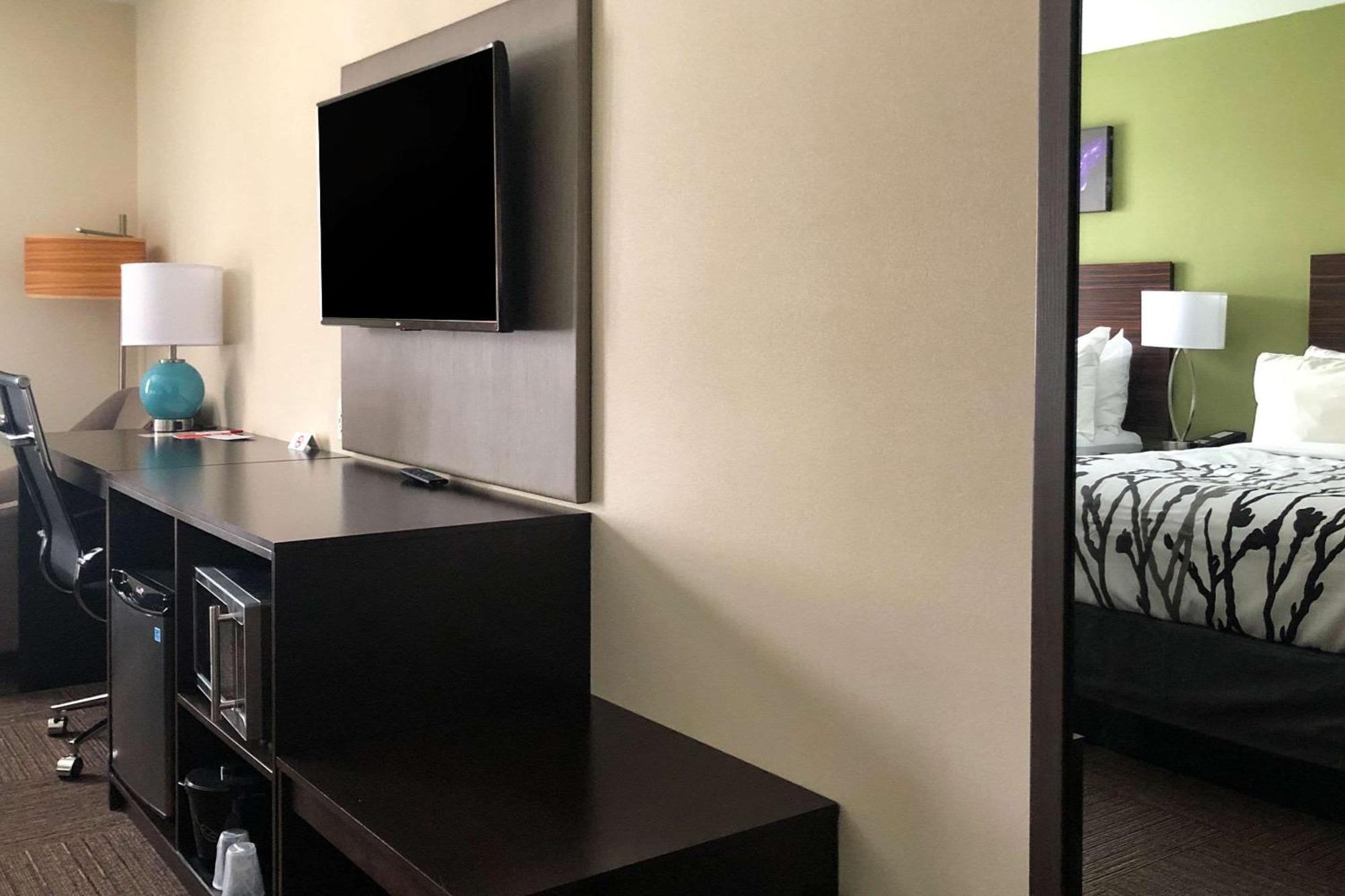 Sleep Inn & Suites Quebec City East Boischatel Bagian luar foto